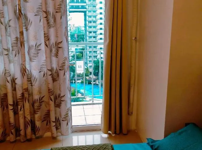 Hotel Shell Residences Staycation